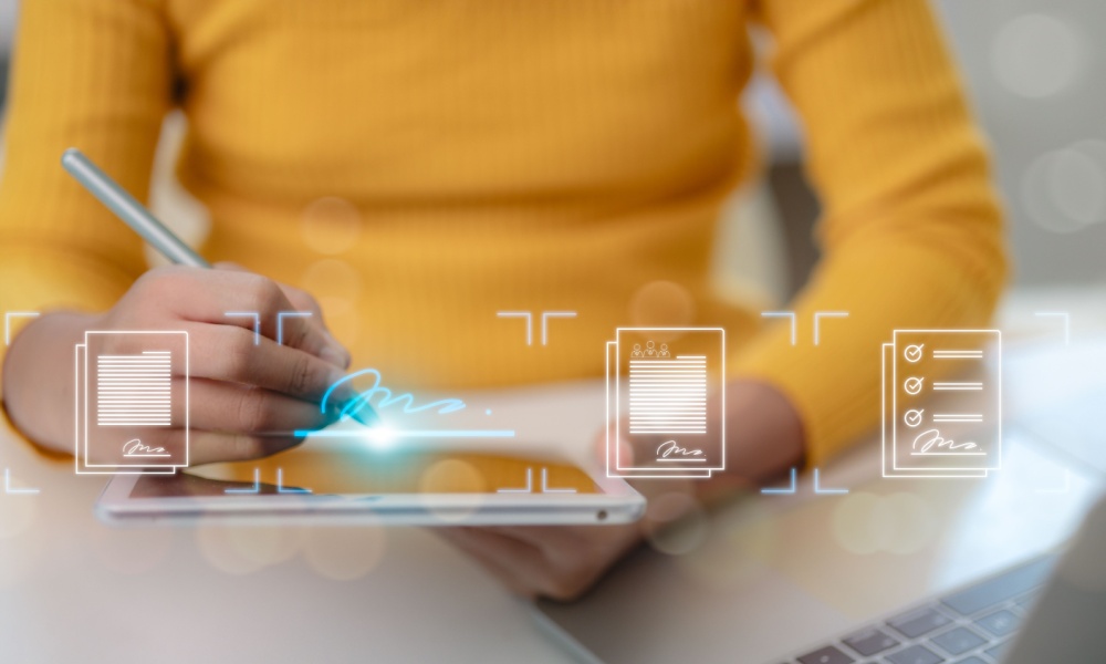 Person signing a document electronically